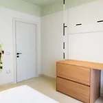 Elegant Cocktailbox Lungomare Апартаменты Влёра