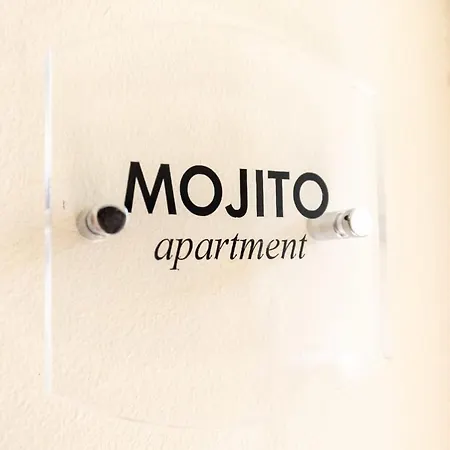 Elegant Cocktailbox Lungomare Vlorë